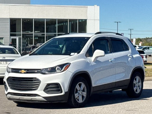 2020 Chevrolet Trax LT FWD photo