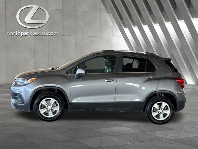 2020 Chevrolet Trax LT AWD photo
