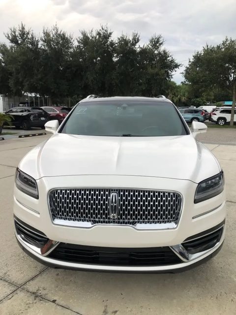 2019 Lincoln Nautilus Reserve AWD photo