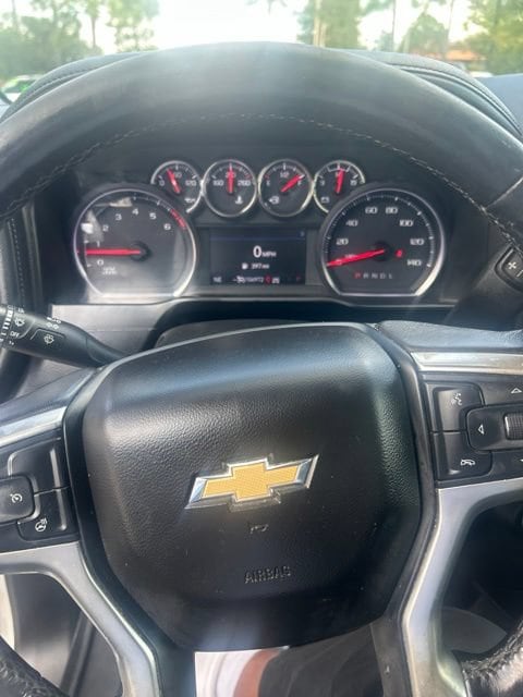 2020 Chevrolet Silverado 2500HD LTZ 4WD photo