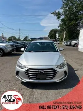 2018 Hyundai Elantra SEL FWD photo