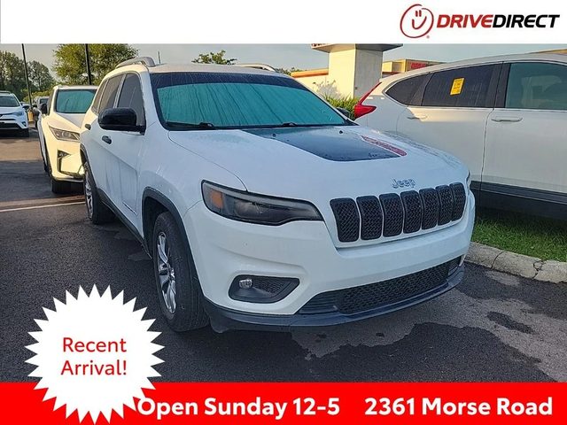 2020 Jeep Cherokee Latitude Plus FWD photo