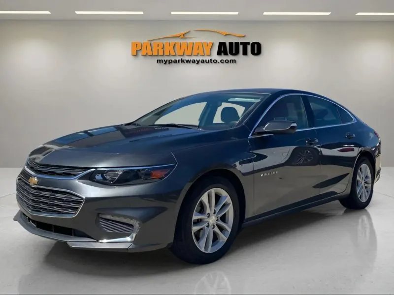 2018 Chevrolet Malibu LT FWD photo