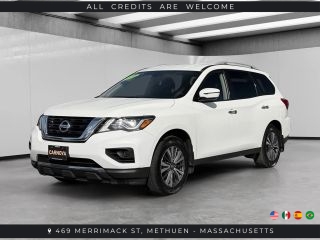 2019 Nissan Pathfinder S 4WD photo