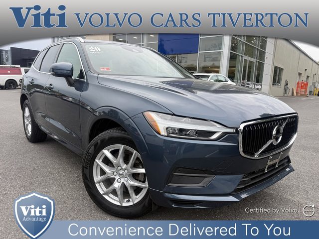 2020 Volvo XC60 Momentum AWD photo