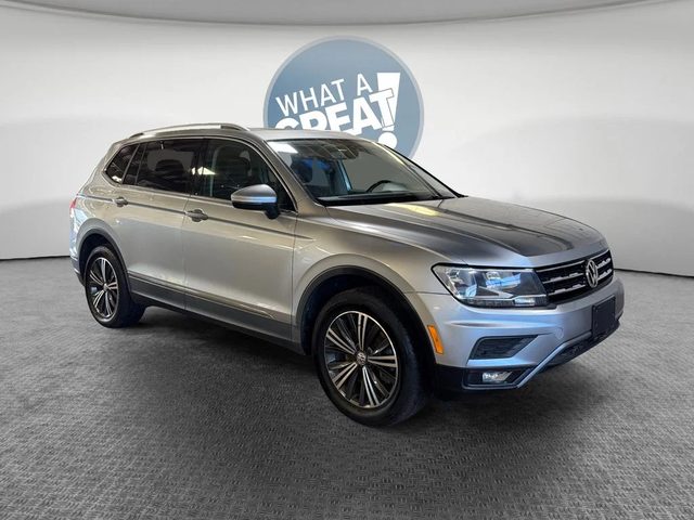 2019 Volkswagen Tiguan SEL FWD photo