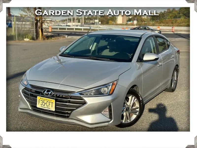 2019 Hyundai Elantra SEL FWD photo