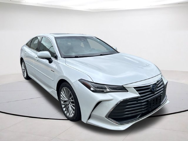 2020 Toyota Avalon Hybrid Limited FWD photo