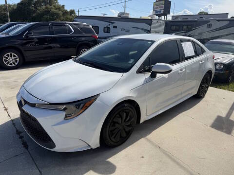 2020 Toyota Corolla LE FWD photo