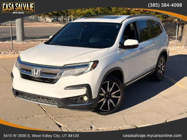 2020 Honda Pilot Touring 8-Passenger AWD photo