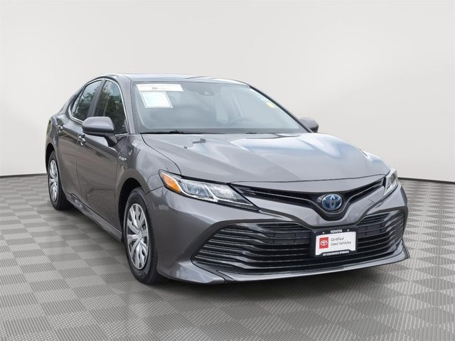 2019 Toyota Camry Hybrid LE FWD photo