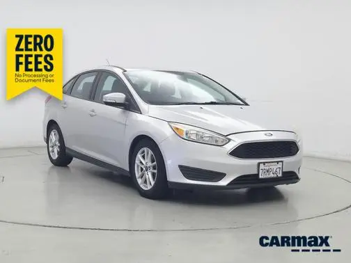 2016 Ford Focus SE FWD photo