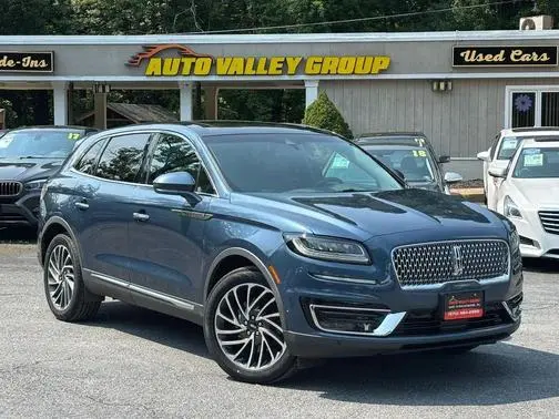 2019 Lincoln Nautilus Reserve AWD photo