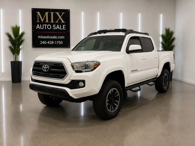 2016 Toyota Tacoma SR5 RWD photo