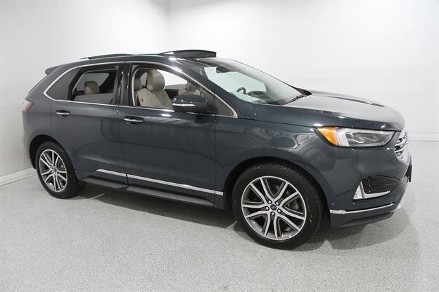 2019 Ford Edge Titanium AWD photo