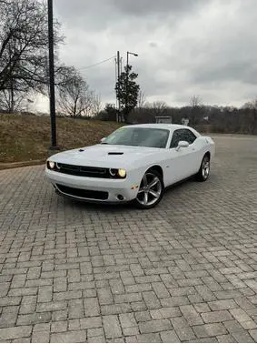 2018 Dodge Challenger R/T RWD photo