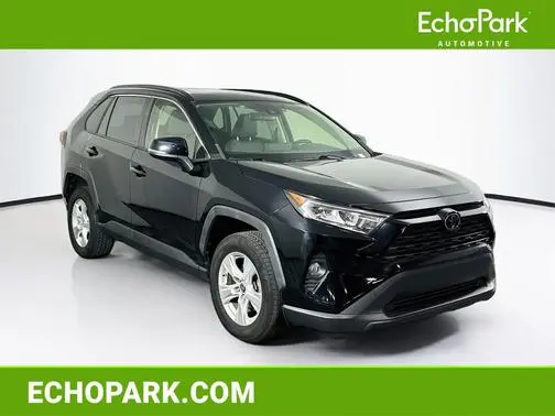 2019 Toyota RAV4 XLE AWD photo