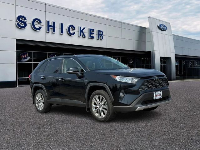 2019 Toyota RAV4 Limited AWD photo