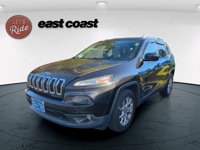 2016 Jeep Cherokee Latitude FWD photo