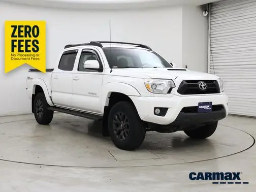 2015 Toyota Tacoma 4WD photo