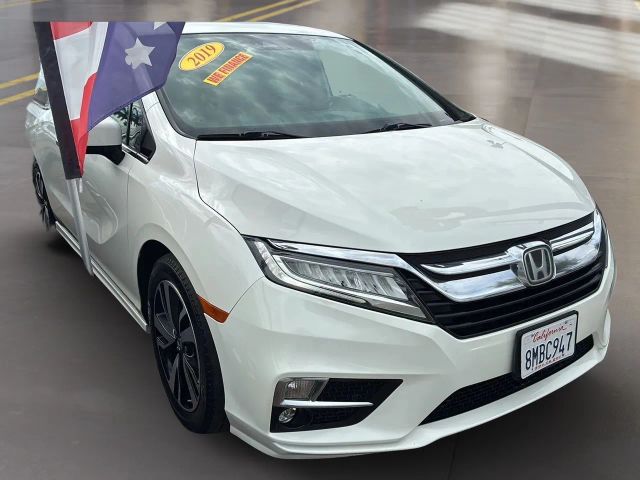 2019 Honda Odyssey Elite FWD photo