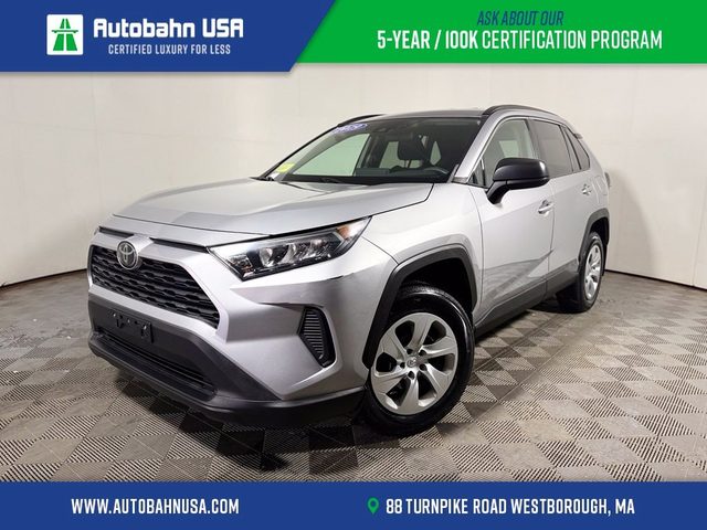 2019 Toyota RAV4 LE AWD photo