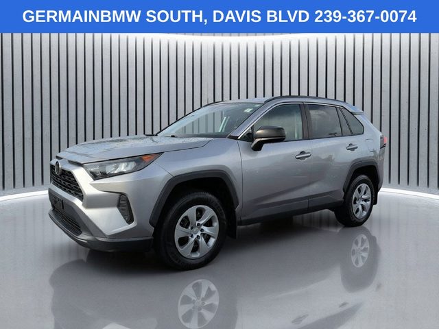 2019 Toyota RAV4 LE AWD photo
