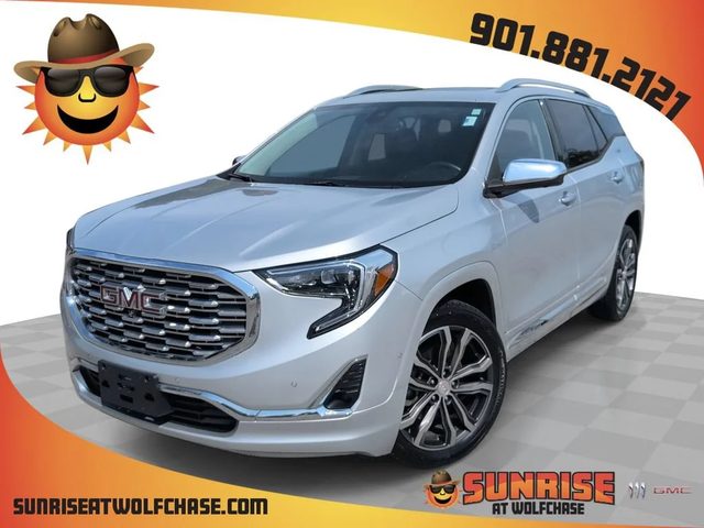 2020 GMC Terrain Denali FWD photo