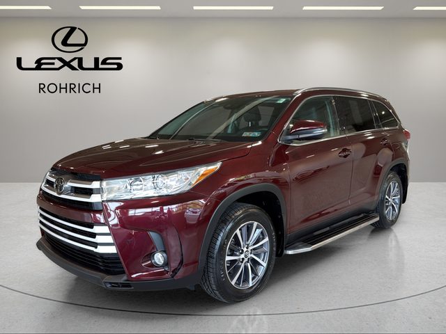 2019 Toyota Highlander XLE AWD photo
