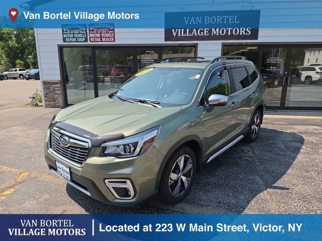 2020 Subaru Forester Touring AWD photo