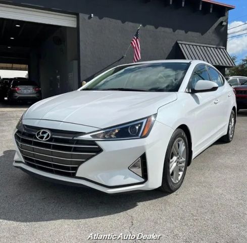 2020 Hyundai Elantra SEL FWD photo
