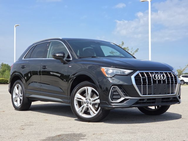 2020 Audi Q3 S line Premium AWD photo