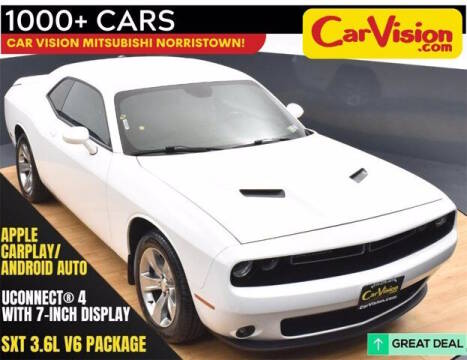 2019 Dodge Challenger SXT RWD photo