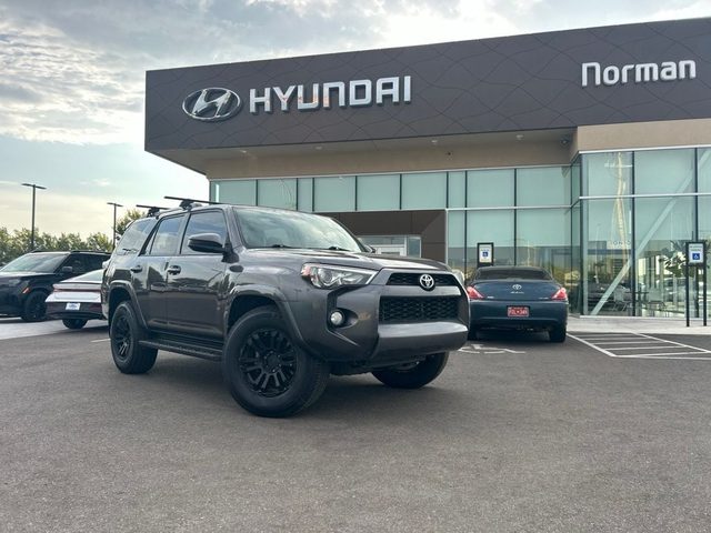 2019 Toyota 4Runner SR5 4WD photo