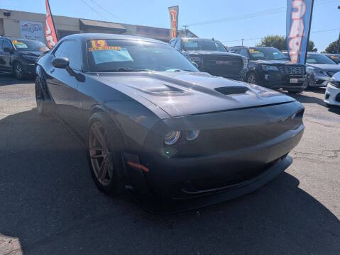 2019 Dodge Challenger R/T Scat Pack RWD photo
