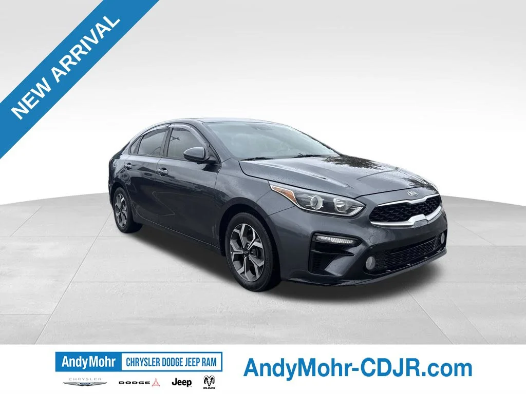 2019 Kia Forte LXS FWD photo