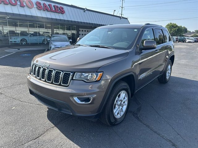 2020 Jeep Grand Cherokee Laredo E 4WD photo