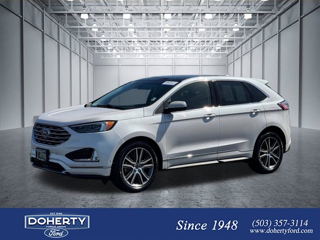 2019 Ford Edge Titanium AWD photo