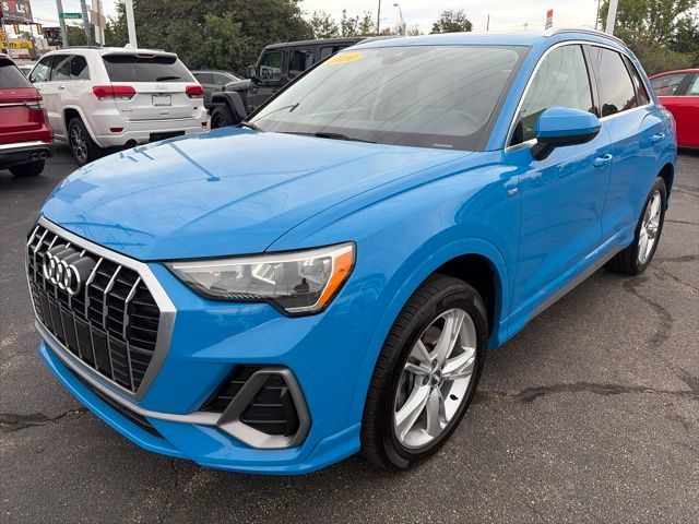 2020 Audi Q3 S line Premium AWD photo