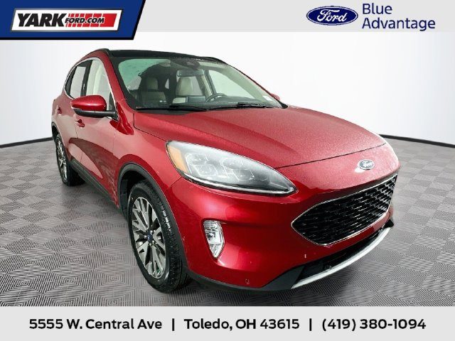 2020 Ford Escape Titanium AWD photo