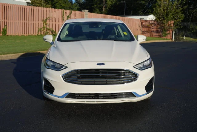 2020 Ford Fusion SEL FWD photo