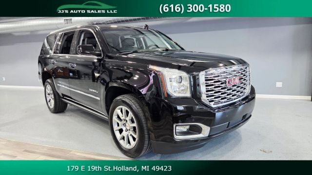 2020 GMC Yukon Denali 4WD photo