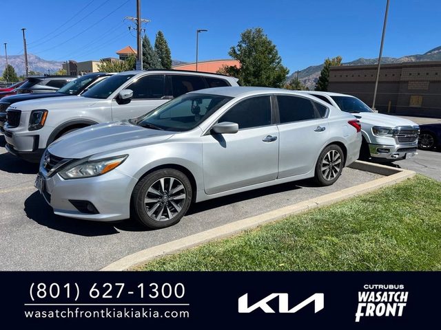 2017 Nissan Altima 2.5 SV FWD photo