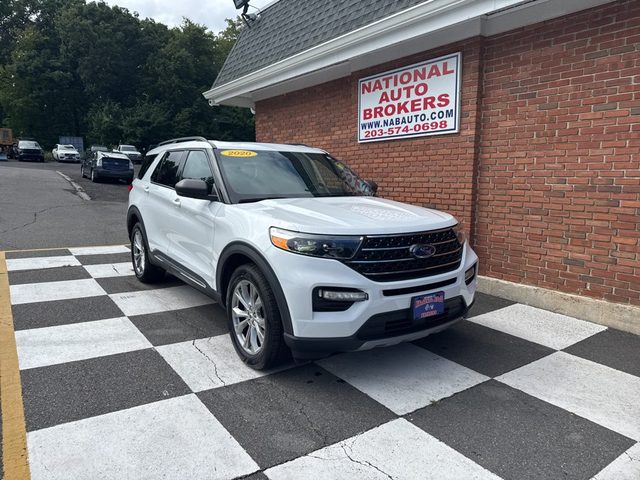 2020 Ford Explorer XLT 4WD photo