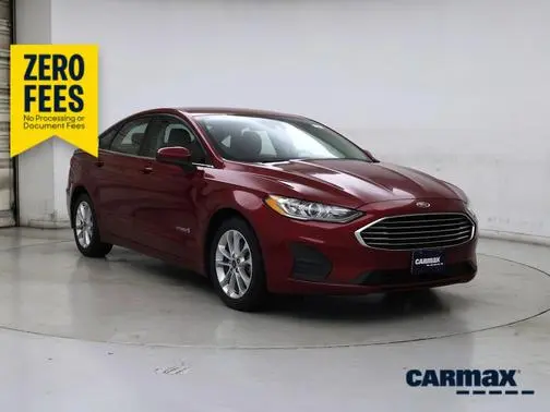 2019 Ford Fusion SE FWD photo