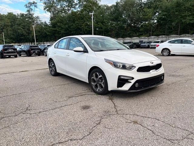 2020 Kia Forte LXS FWD photo