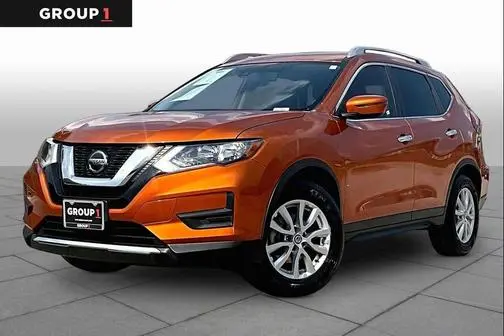 2020 Nissan Rogue SV FWD photo
