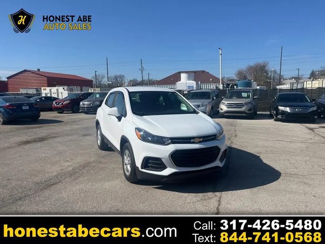 2020 Chevrolet Trax LS FWD photo
