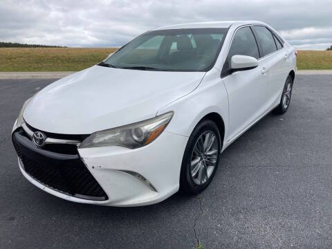 2015 Toyota Camry SE FWD photo
