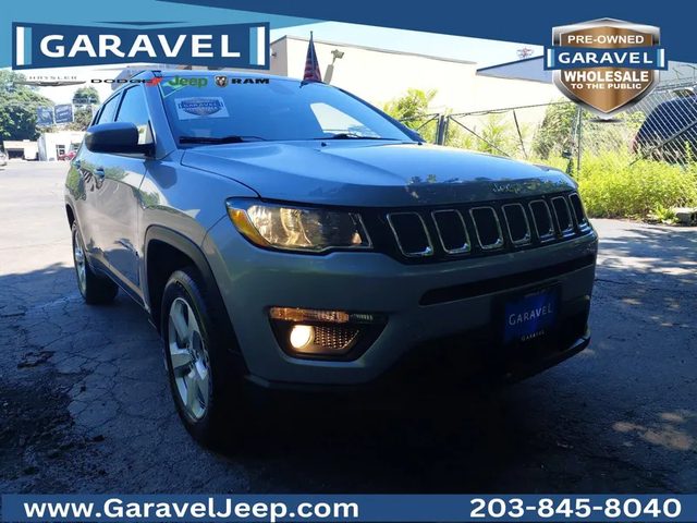 2019 Jeep Compass Latitude 4WD photo